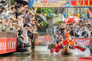 CIES年度十佳右后卫：沃克居首，莫利纳、脆皮二三位，阿诺德第五